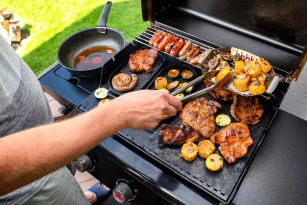 Tips For A Safer, Cleaner Barbecue This Summer
