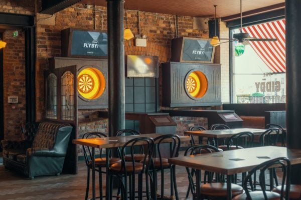 Social Darts Launches In Dublin’s Giddy Dolphin Venue