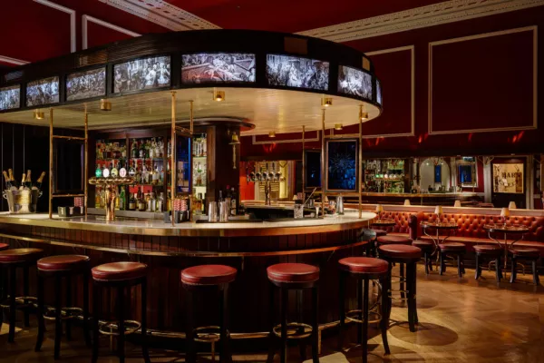 Redbreast Whiskey Partners With The Horseshoe Bar At The Shelbourne
