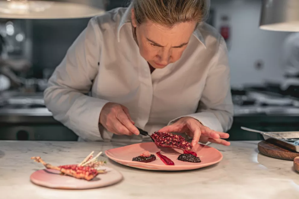 HD at The Connaught - Helene plating (12)