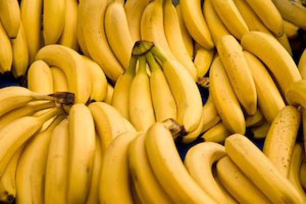 Chiquita Gets Bid From Cutrale, Safra That Would End Fyffes Deal