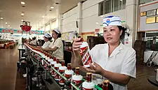 China’s Liquor Giant Reveals Record Deliveries Without Cash