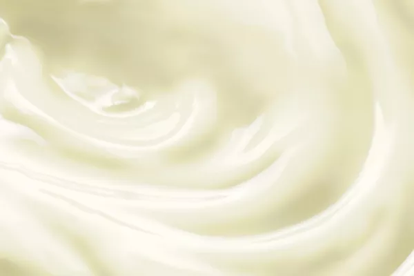 Yoghurt War Exposes Big Food's Flaws As Chobani Overtakes Yoplait