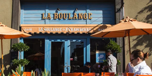 Starbucks to Close 23 La Boulange Cafes by End of September