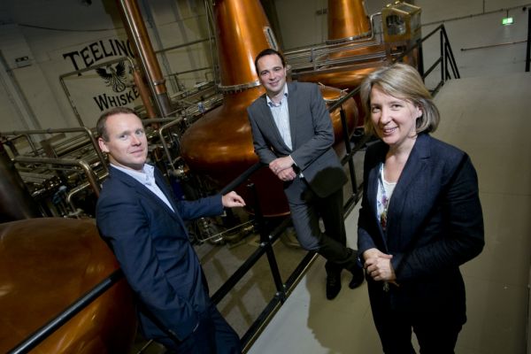 Teeling Whiskey Company Signs Sustainable Energy Deal With Vayu