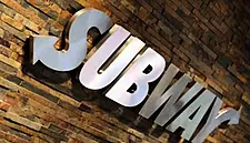 Subway’s Growth Era Fades as New Competitors Hobble Expansion