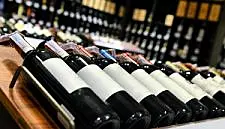 South Africa Promotes Expensive Wines to Boost Exports