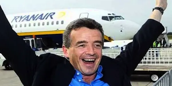 Ryanair Investors Get $445 Million From Aer Lingus Sale to IAG