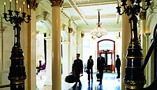 Shelbourne Hotel Offering 9-to-5 Rooms At Discounted Rate