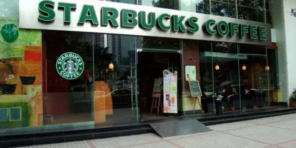 Starbucks Revenue Trails Estimates as Domestic Growth Slows