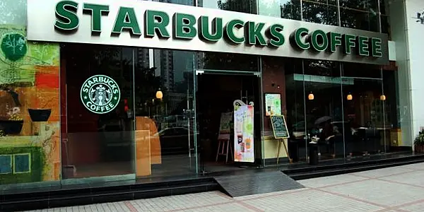 Starbucks's Food Fight Needs to Be More Forceful: Gadfly