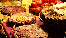 Portugal To Reduce VAT On Restaurant Food