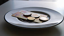 How to Prepare Diners for Life After Tipping