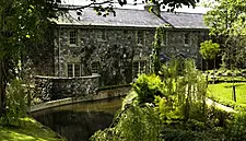 Cliff at Lyons Launches New Professional Cookery School