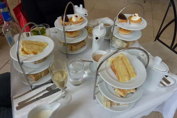 A Hotel Where People Happily Pay $600 for Afternoon Tea