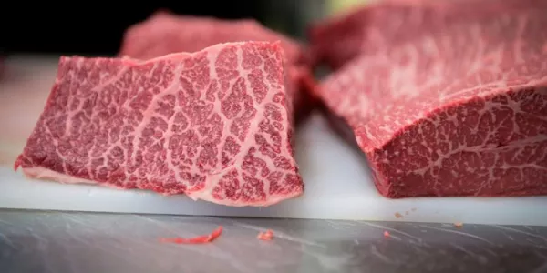 When Fat Equals Flavor, $260 Steaks Get Japan Diet Makeover