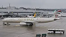Etihad Airways Stands By Air Berlin as Losses Plunge to Record