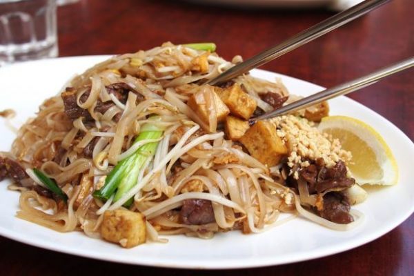 Camile Thai Food Chain Opens First Outlet In London
