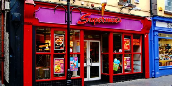 Supermac's Wins 'Franchise Of The Year' Award