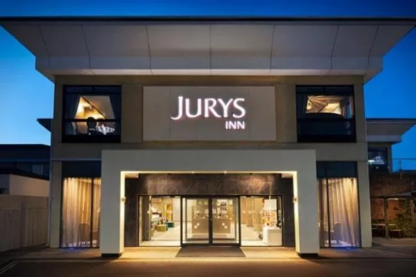 WATCH: Jurys Inn Launches New 'Stay Happy' Campaign