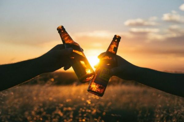 Beer-Swilling Vietnam Plans Stake Sales as Top Brewers Swoop