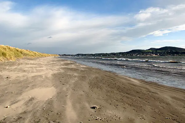 New Café Opens On Dublin's Dollymount Beach