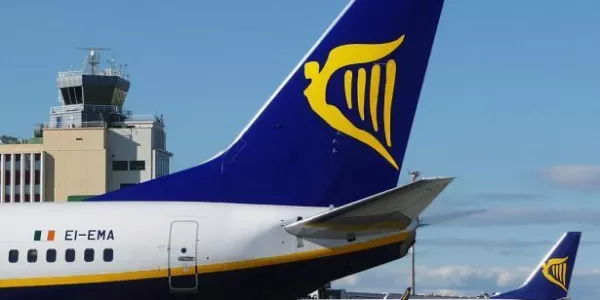 Ryanair Flight Crisis Unabated as Executive Heads for Exit