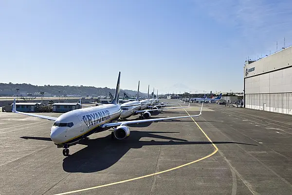 Ryanair's October Traffic Grows 8% To 11.8m Customers