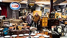 Victor Mee Auctions Puts Pub Memorabilia Under The Hammer