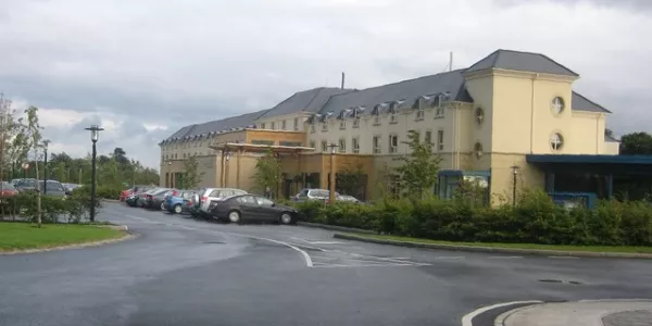 Dublin's Castleknock Hotel Completes €7m Refurbishment
