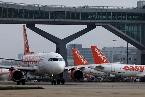 EasyJet's New CEO Aims to Follow McCall With Boost in Passengers