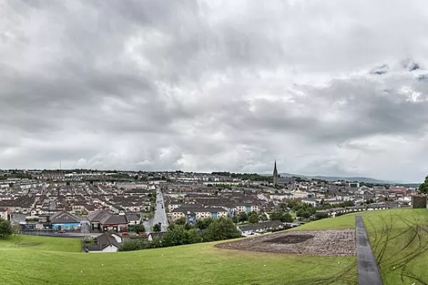 New Tourism Ireland Video Highlights Walled City Of Derry