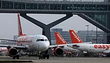 EasyJet Lifts Profit Forecast As Rivals Falter
