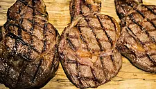 JD Wetherspoon Ditches Supplier As Steaks Don't Show