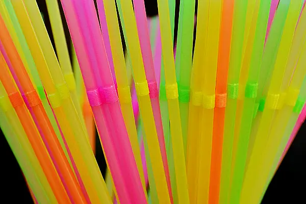 Irish Pubs Called Upon To Stop Using Plastic Straws