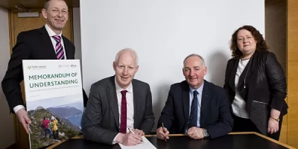 Fáilte Ireland & Local Authority Association Sign Deal To Grow Tourism