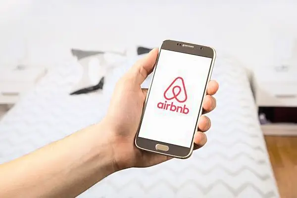 Airbnb To Invest $100m-$200m In India's OYO