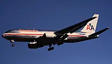 American Airlines Trims Quarterly Revenue Forecast