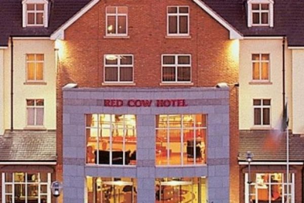 Red Cow Moran Hotel CEO Abseils For St. James’s Hospital