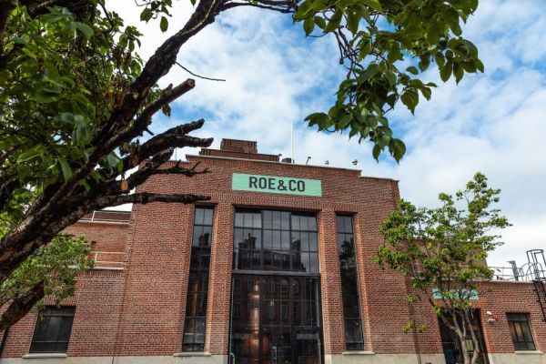 Roe & Co Irish Distillery And Visitor Experience To Open June 21