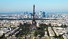 Paris Says Tourist Buses No Longer Welcome In City Centre