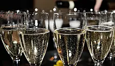 Sparkling Australian Wine Exports Lose Their Fizz As Chinese Economy Slows