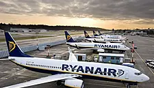 Ryanair Sees Fares Falling Further; O'Leary To Stay On