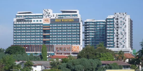 Best Western Hotels & Resorts Acquires WorldHotels