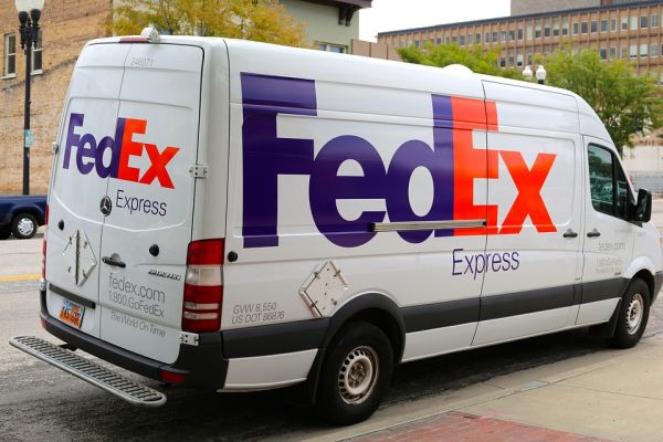 FedEx Partners With Pizza Hut, Walmart To Test Last-Mile Delivery Robot