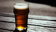 In Paris Pub, British Punters Drown Sorrows With Brexit Beer
