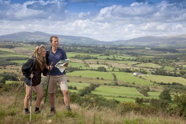 New Tourism Ireland Video Invites Visitors To Explore Ireland On Foot