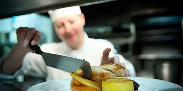 Fáilte Ireland Welcomes Government Measures To Boost Chef Work Permits