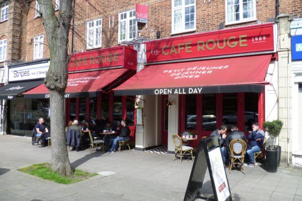 Café Rouge Owner Appoints Administrators; Cuts 1,909 Jobs
