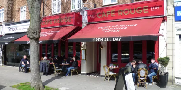 Café Rouge Owner Appoints Administrators; Cuts 1,909 Jobs